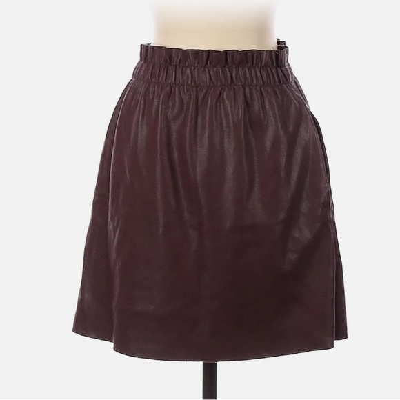 Zara Burgundy Faux Leather Paper Bag Mini Skirt - Picture 1 of 12